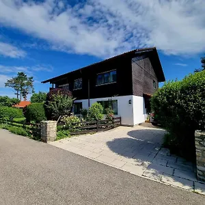https://ferienwohnung-staufenblick.com-bavaria.com