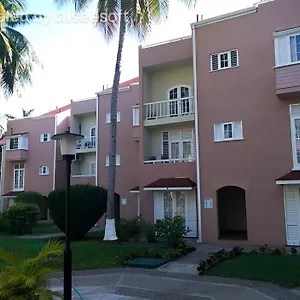Fisherman's Point Apartment
